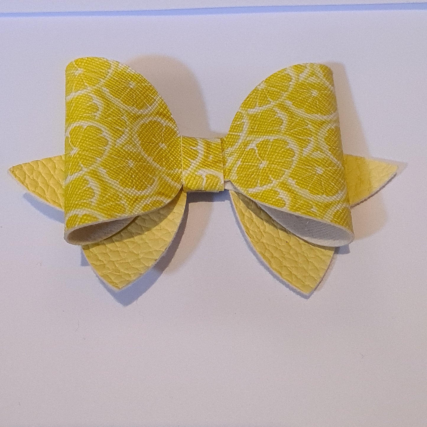 4 - Bow on clip Lemon