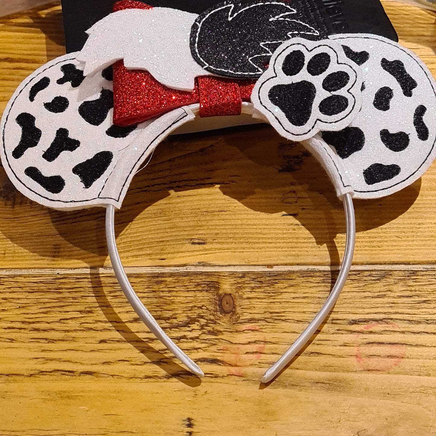 3 Headband with ears cruella