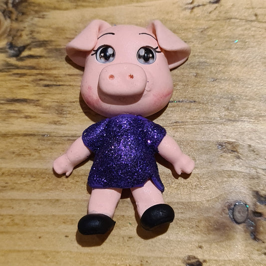 53 Clay - pig lady sing