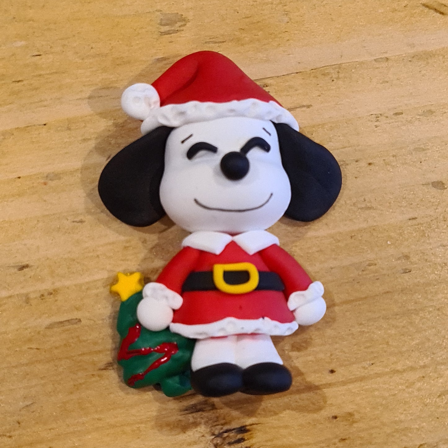 104 clay snoopy christmas