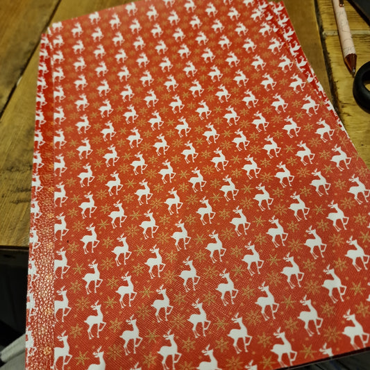 24 Christmas leatherette reindeer