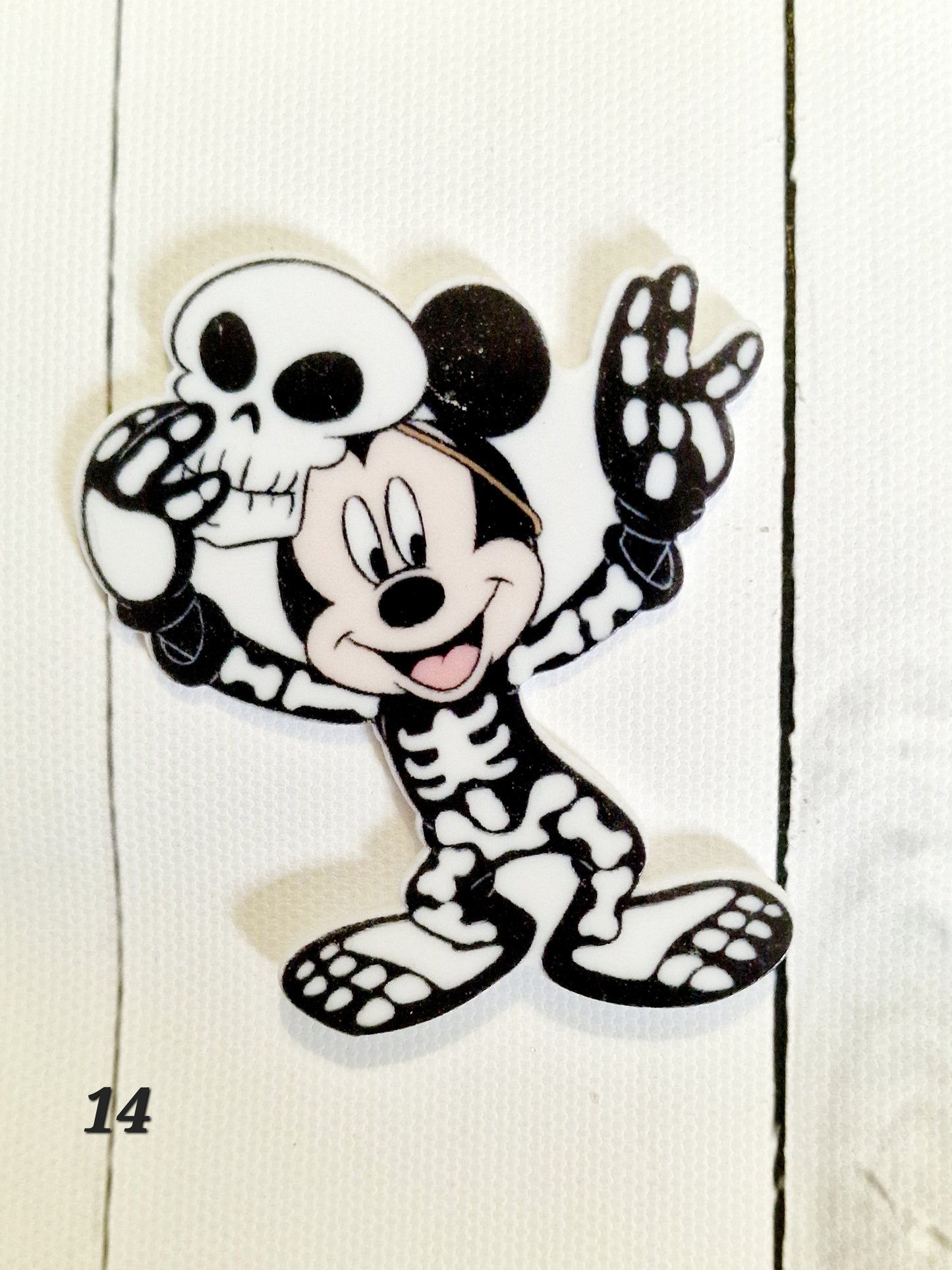 60 embellishment mickey halloween