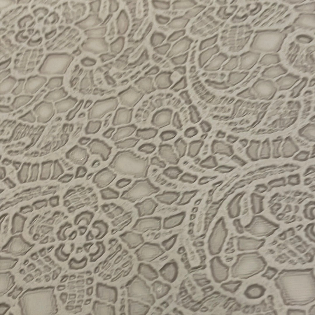 60 Leatherette embossed beige flowers